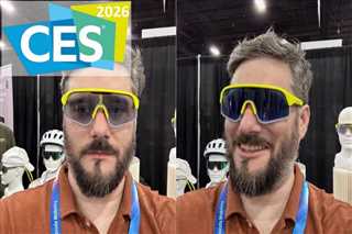 عینک آفتابی با رنگ متغیر