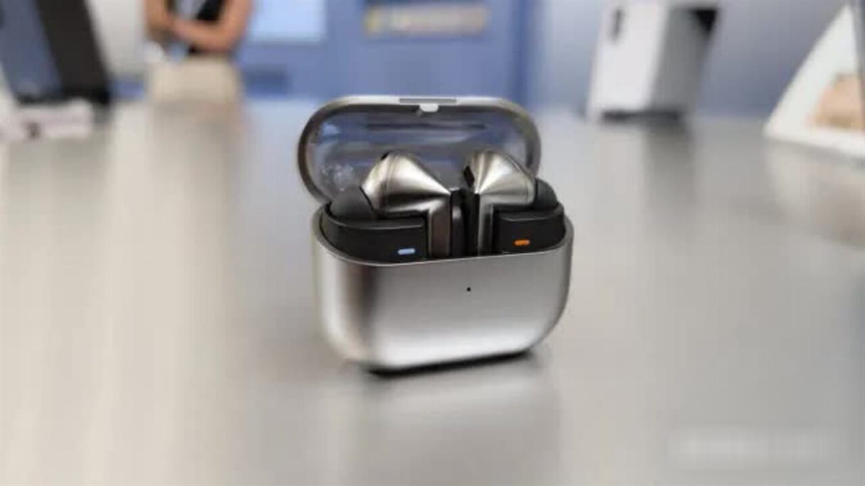 انتظار می‌رود سری گلکسی بادز ۴ سامسونگ در رویداد بعدی Galaxy Unpacked که اواخر این ماه میلادی برگزار می‌شود، رونمایی شود.