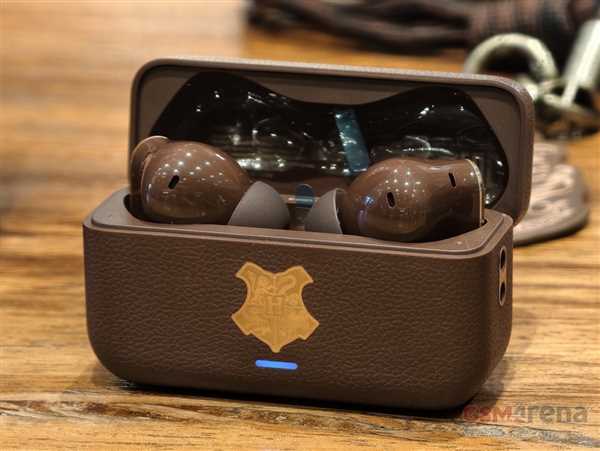 Realme Buds T500 Pro Harry Potter Edition با طراحی هری پاتر و نشان هاگوارتز