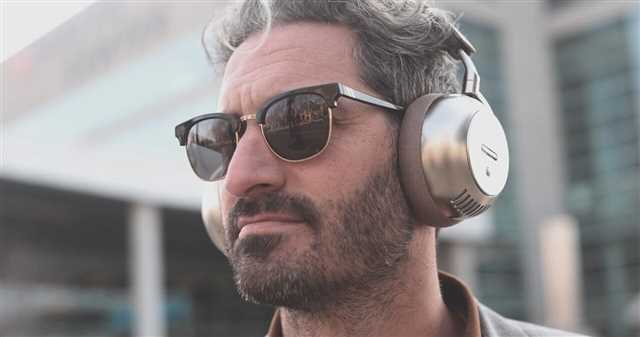 استارتاپ ایکات اودیو از نسل جدید هدفون‌های Hi-Fi خود با نام TH۲ رونمایی کرده که با استفاده از لامپ خلأ، طراحی دوگانه DAC و آمپلی‌فایر مونو، تجربه‌ای متفاوت از صدای گرم و آنالوگ را وعده می‌دهد