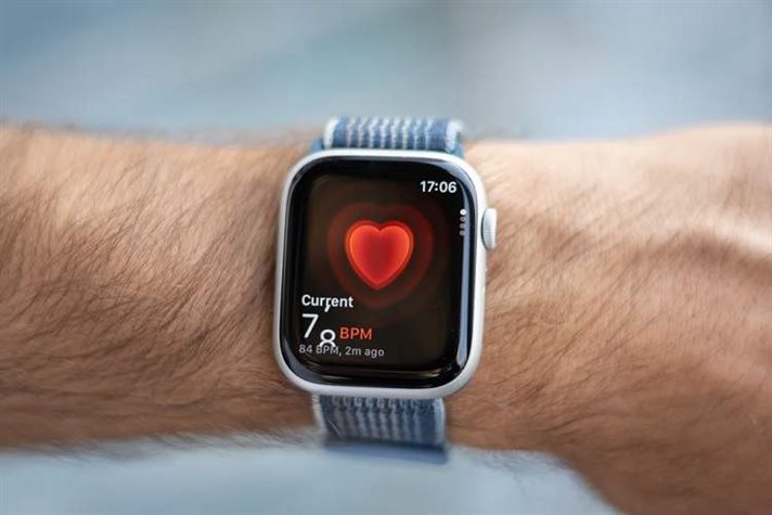 اپل پروژه جاه‌طلبانه Health+ را که قرار بود با هوش مصنوعی تجربه مدیریت سلامت را متحول کند، به‌طور غیرمنتظره‌ای متوقف یا کوچک‌سازی کرده است؛